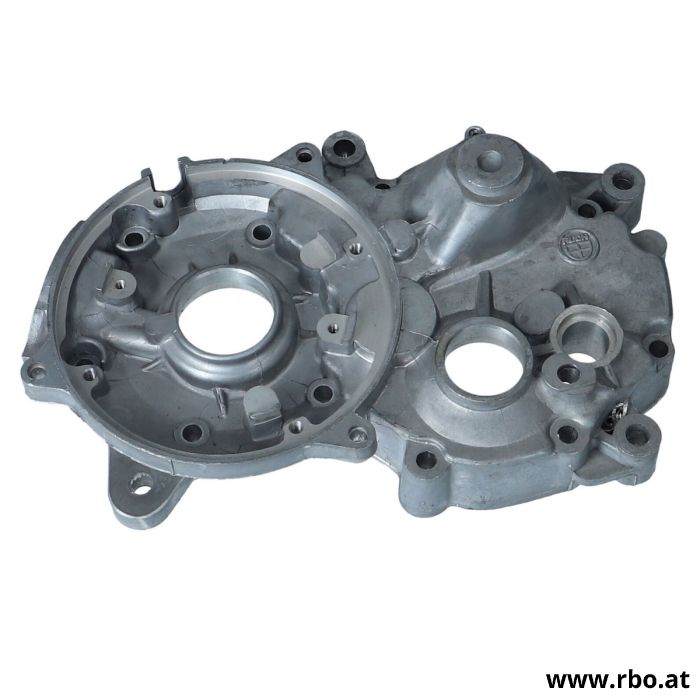 Motorgehäuse Puch 4-Gang Motor, links
Puch Monza 4S
Puch Monza 4SL
Puch Monza 4C
Puch Monza 4GP
Puch Monza 4 XL
Puch Imola
Puch Ranger TT
Puch Ranger TL
Puch Cobra 4t
Puch X50-4 Silverspeed
Puch X50-4 Whitespeed
Puch X50-4 Blackspeed